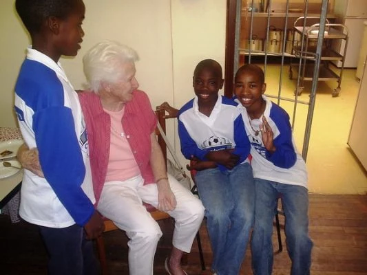 EP Childrens Home visit to Eleanor Murray Service Centre